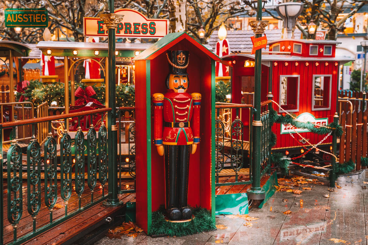 Holiday storefront decorated with classic seasonal charm